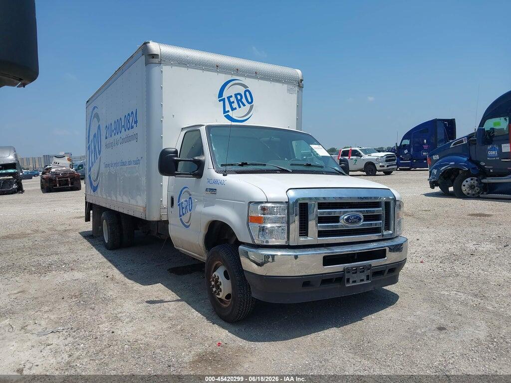 1FDWE3FKXNDC02359 2022 FORD E-SERIES CUTAWAY photo no. 1