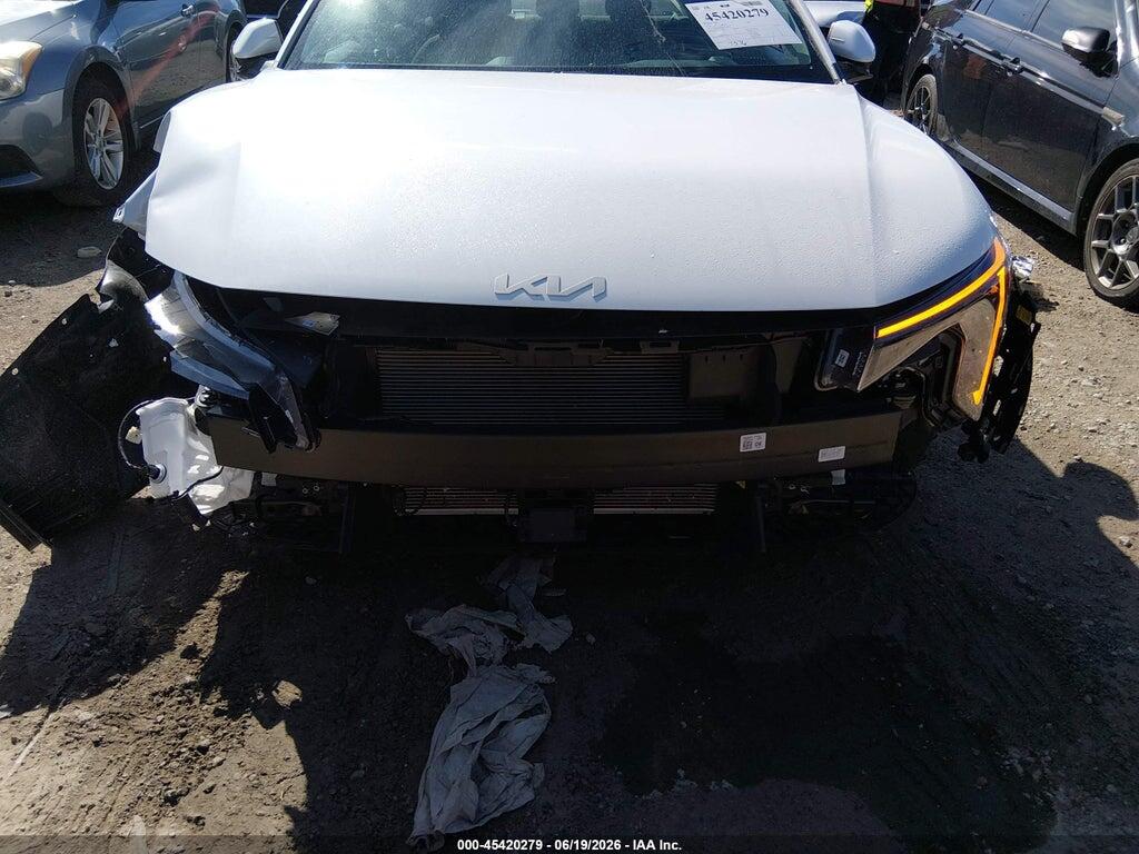 3KPFT4DE6SE220624 2025 KIA K4 photo no. 6
