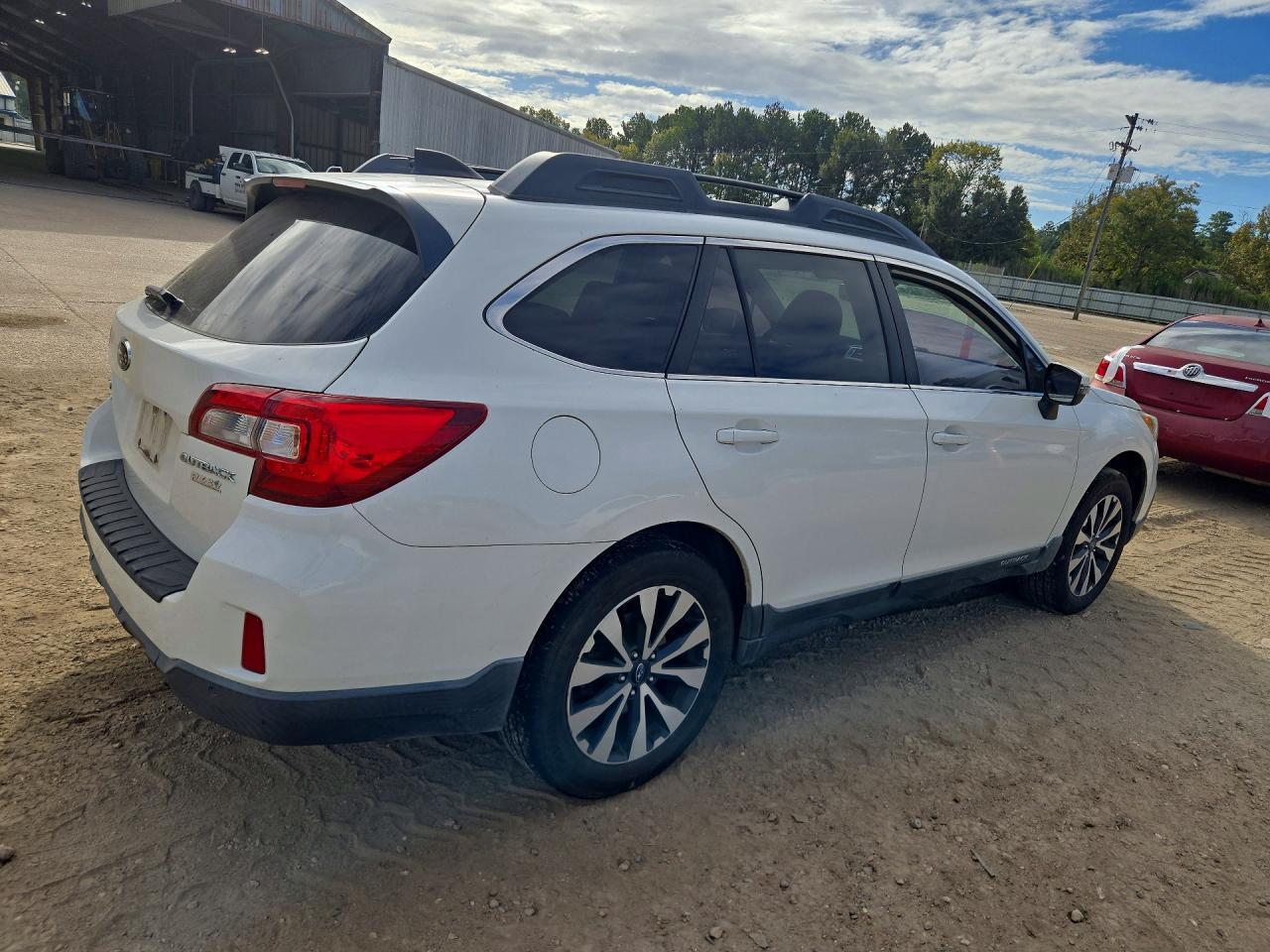 2017 SUBARU OUTBACK 2.5I LIMITED — Фото 3 из 13