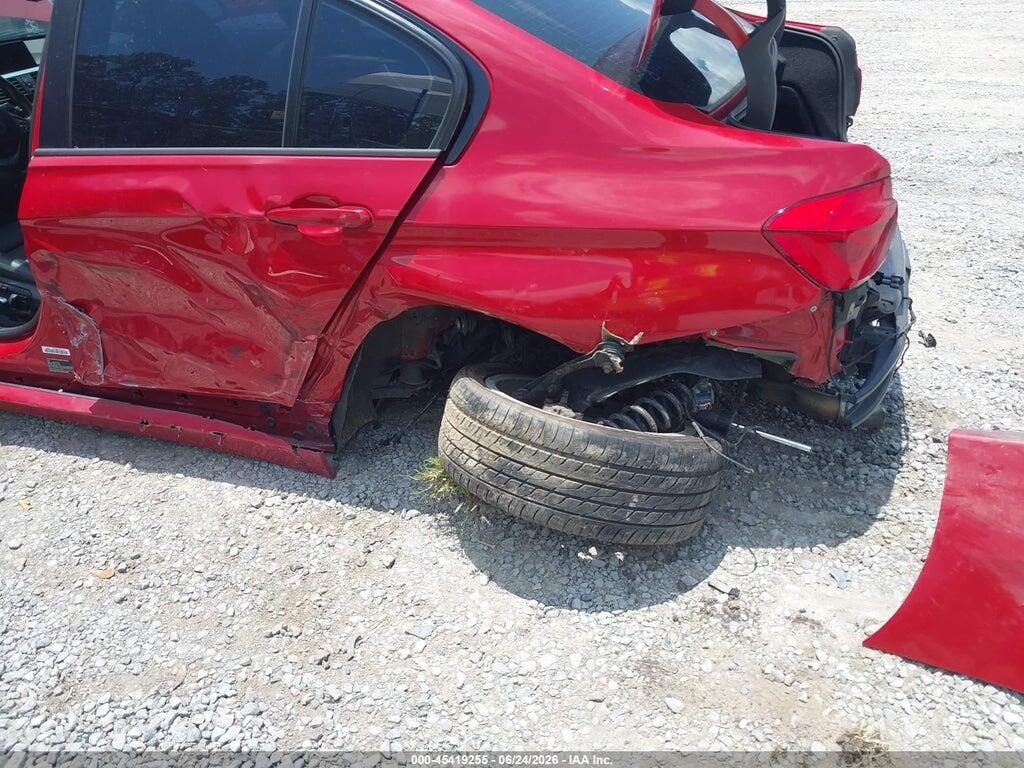 WBA8A9C59JK623082 2018 BMW 320I photo no. 6