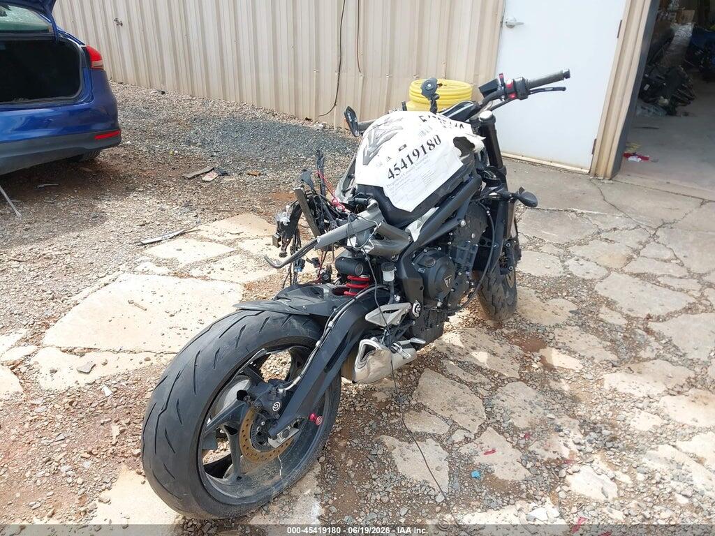 SMTA604S8RTBK5956 2024 TRIUMPH MOTORCYCLE STREET TRIPLE photo no. 3