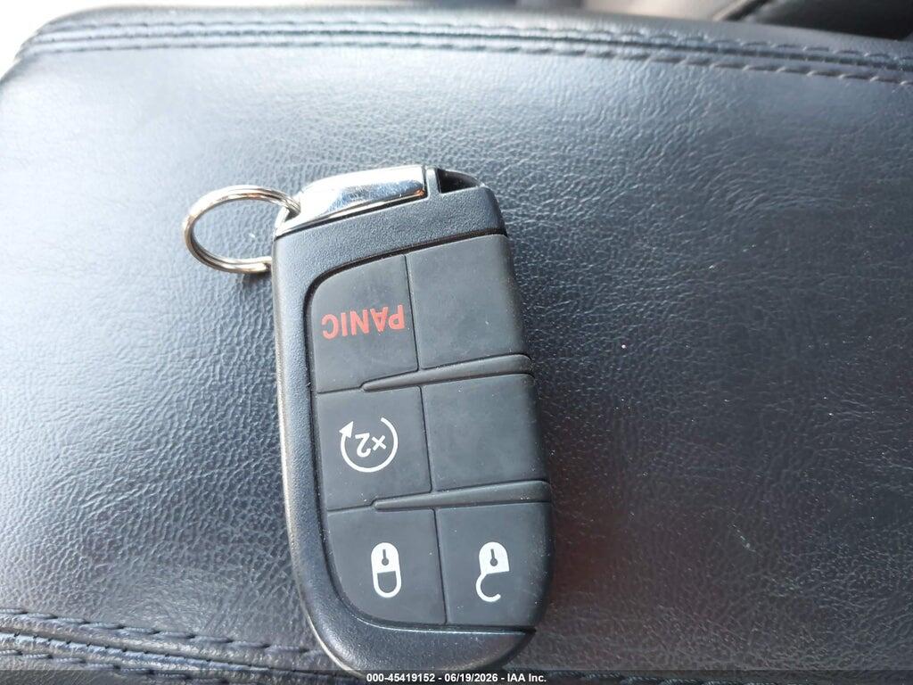 3C4NJDFN8PT546975 2023 JEEP COMPASS photo no. 11