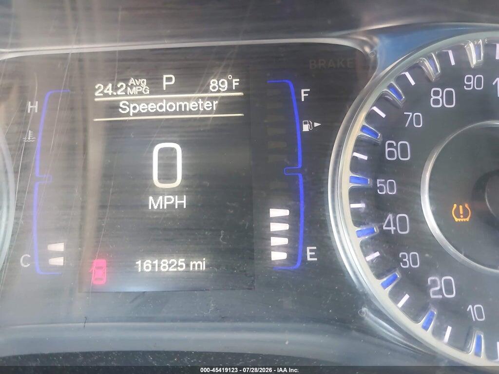1C3CCCAB7GN136116 2016 CHRYSLER 200 photo no. 7