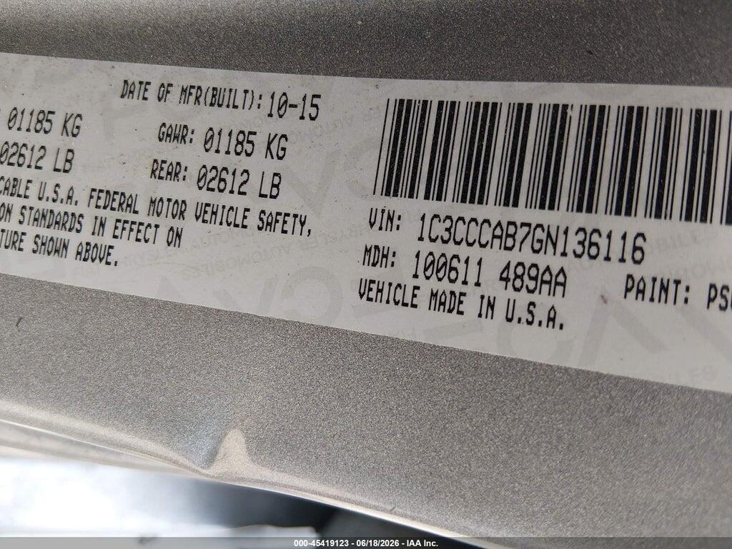 1C3CCCAB7GN136116 2016 CHRYSLER 200 photo no. 9