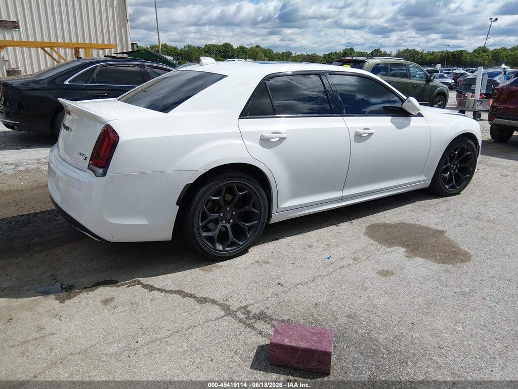 2C3CCABT9LH141879 2020 CHRYSLER 300 photo no. 4