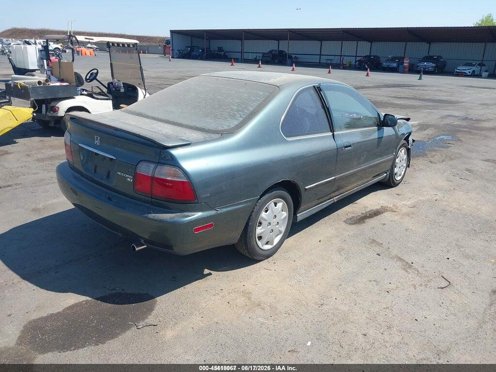 1HGCD7239TA028865 1996 HONDA ACCORD photo no. 4