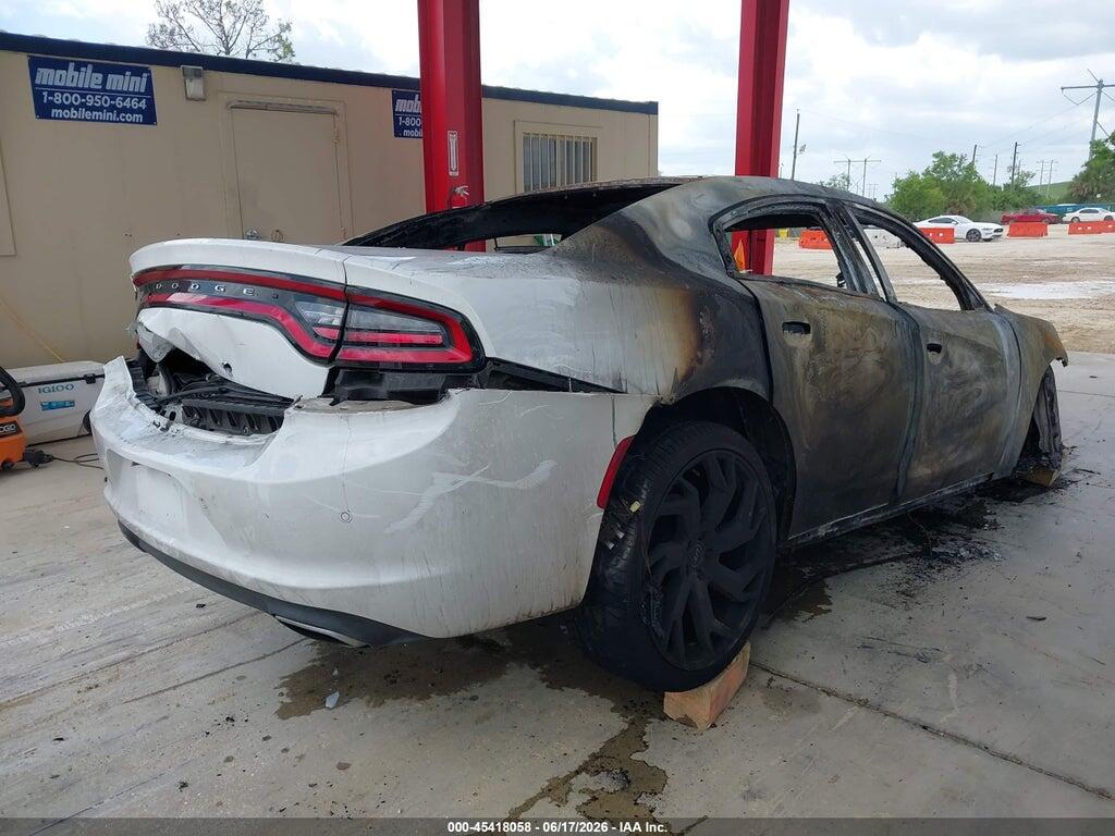 2C3CDXBG0GH123070 2016 DODGE CHARGER photo no. 4