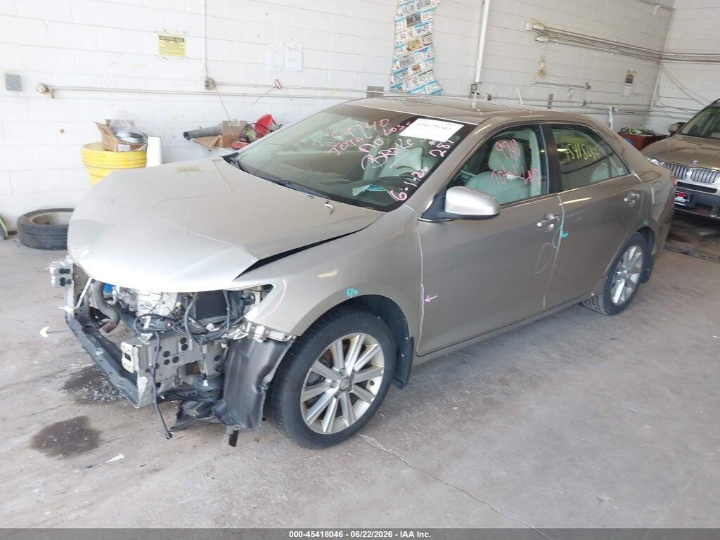 4T4BF1FKXER353658 2014 TOYOTA CAMRY photo no. 2