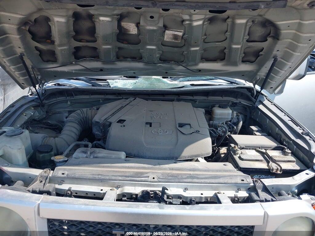 JTEBU11F870025210 2007 TOYOTA FJ CRUISER photo no. 10