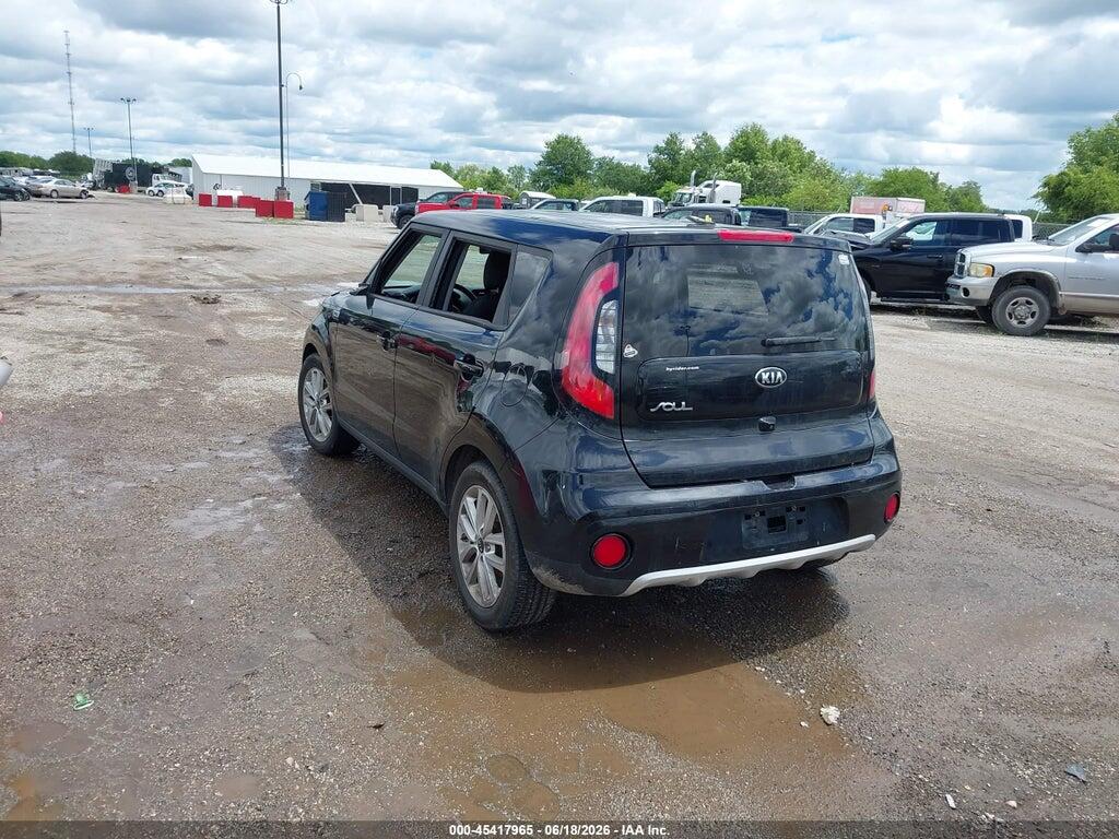 KNDJP3A51H7438461 2017 KIA SOUL photo no. 3