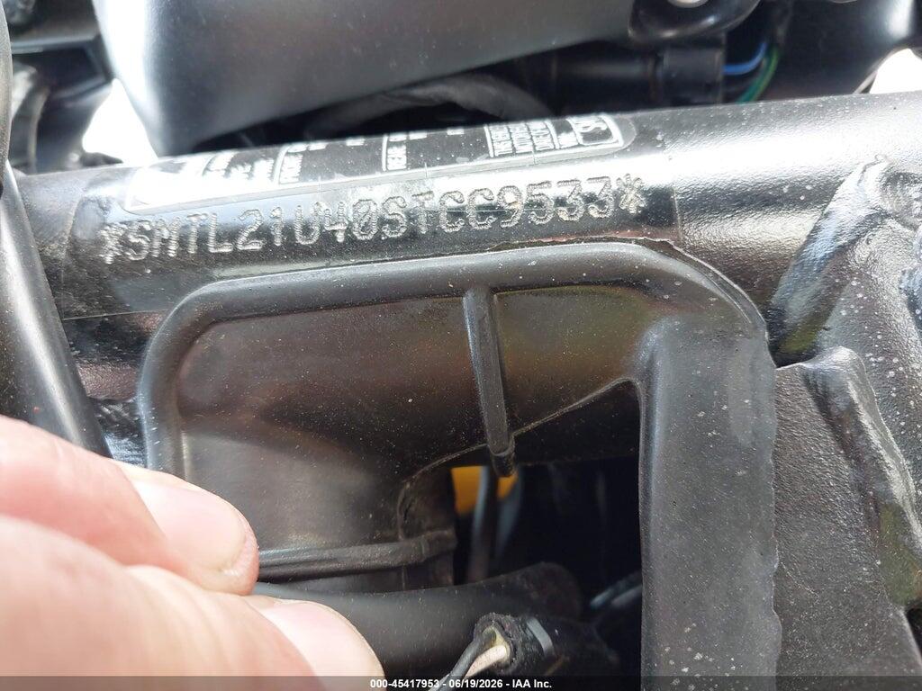 SMTL21U40STCC9533 2025 TRIUMPH MOTORCYCLE TRIDENT 660 photo no. 10