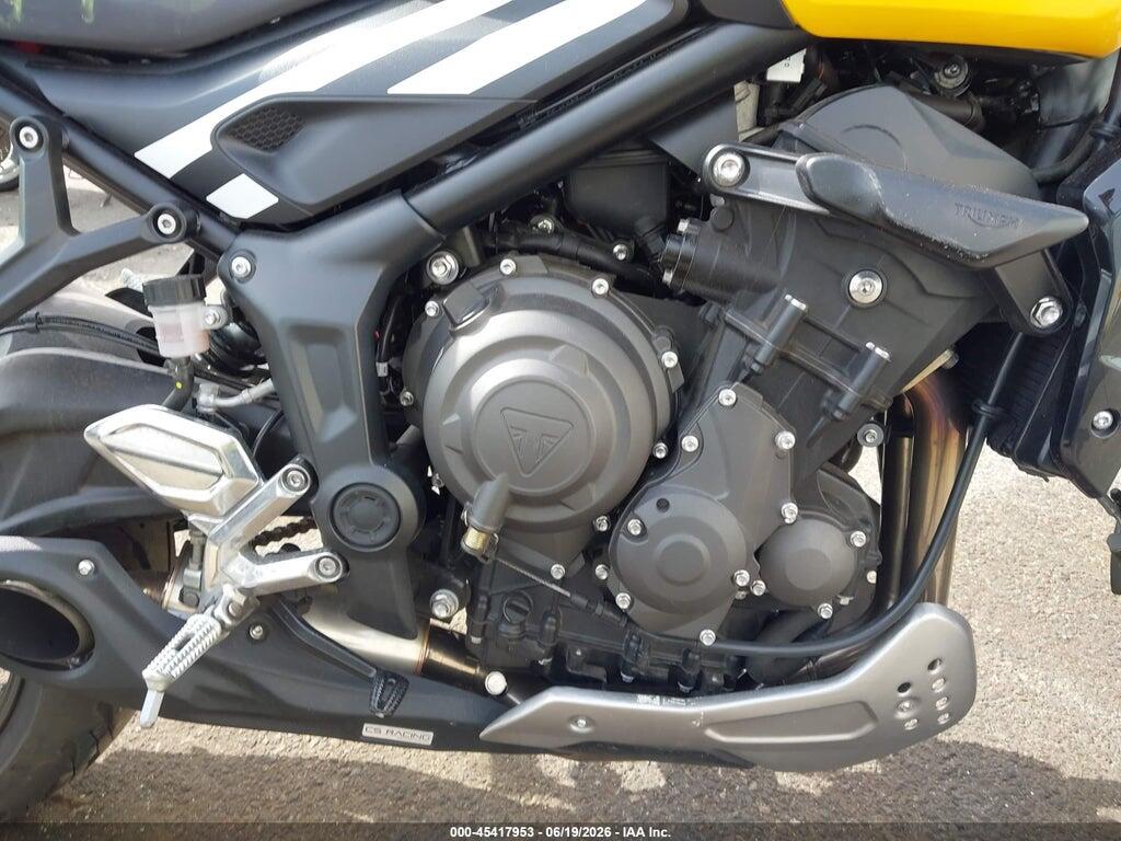 SMTL21U40STCC9533 2025 TRIUMPH MOTORCYCLE TRIDENT 660 photo no. 8