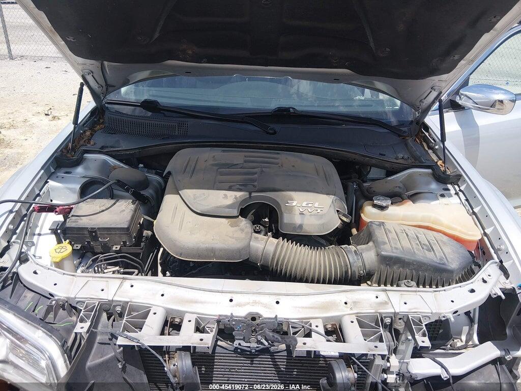 2C3CCAEG7LH108698 2020 CHRYSLER 300 photo no. 10