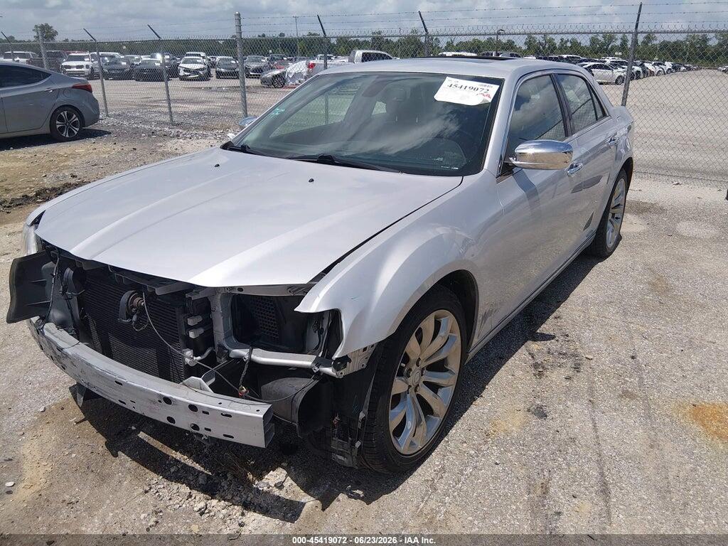 2C3CCAEG7LH108698 2020 CHRYSLER 300 photo no. 2