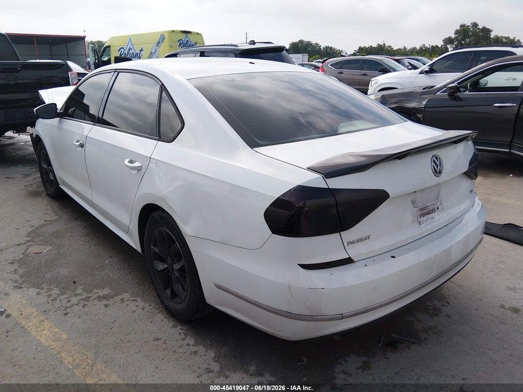 1VWAA7A35JC044026 2018 VOLKSWAGEN PASSAT photo no. 3
