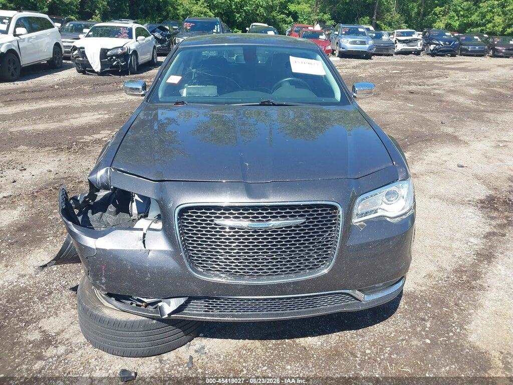 2C3CCAEG9JH193735 2018 CHRYSLER 300 photo no. 11