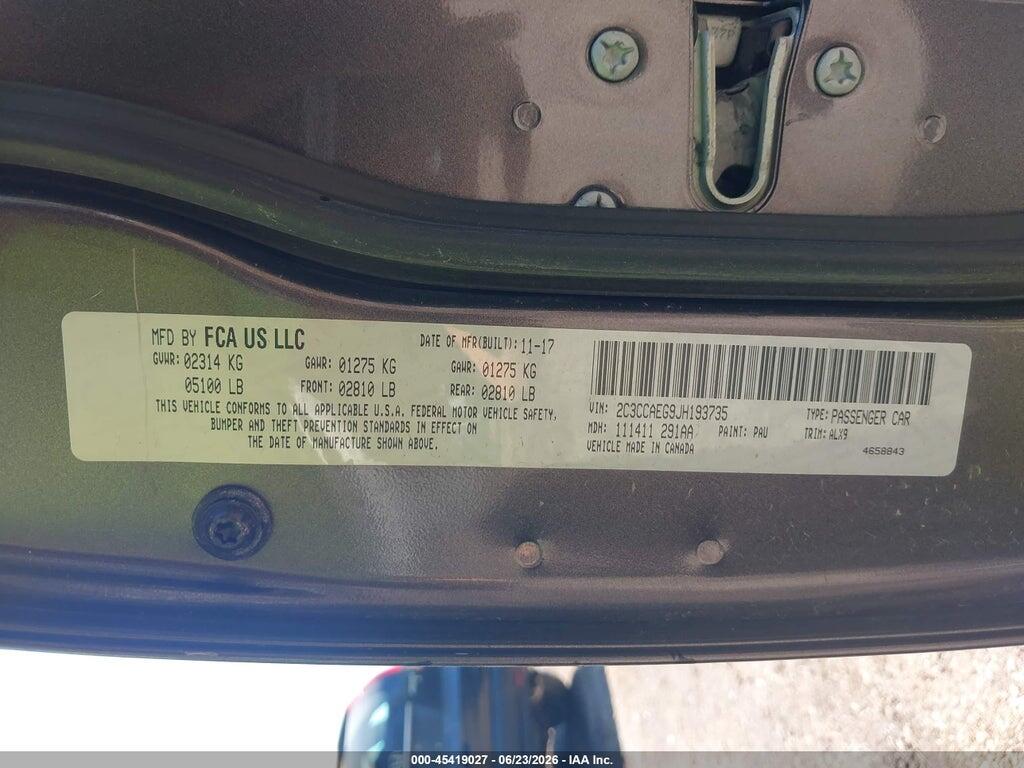 2C3CCAEG9JH193735 2018 CHRYSLER 300 photo no. 9