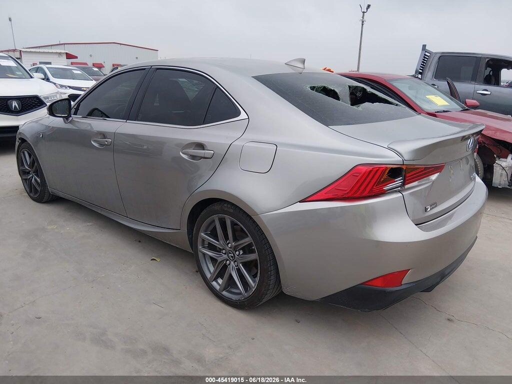 JTHBA1D29J5069070 2018 LEXUS IS 300 photo no. 3
