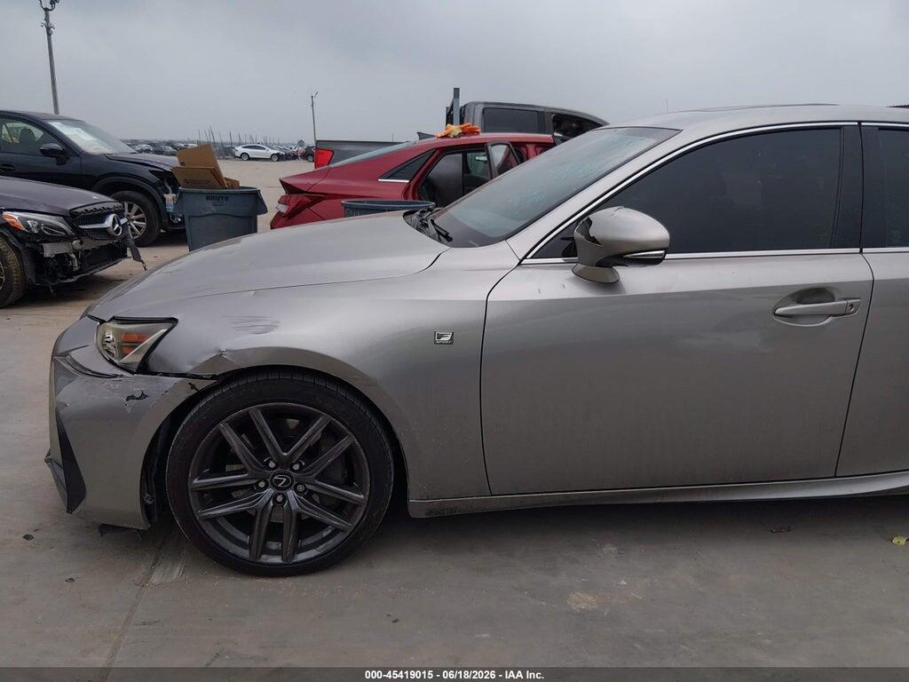 JTHBA1D29J5069070 2018 LEXUS IS 300 photo no. 6