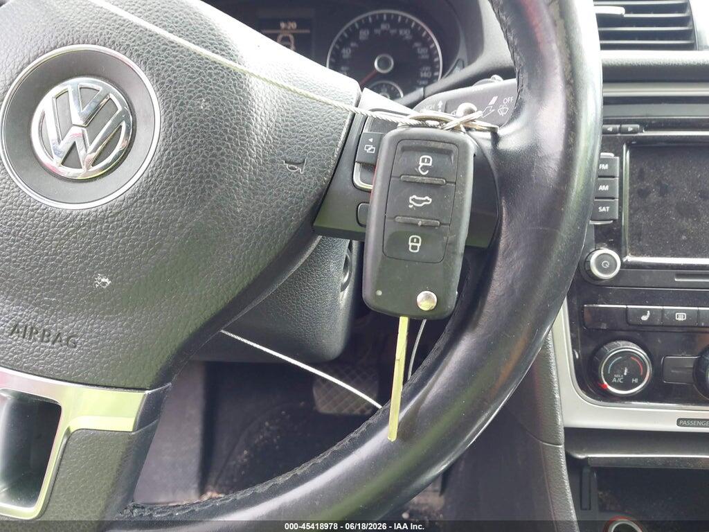 1VWBP7A39DC046384 2013 VOLKSWAGEN PASSAT photo no. 11