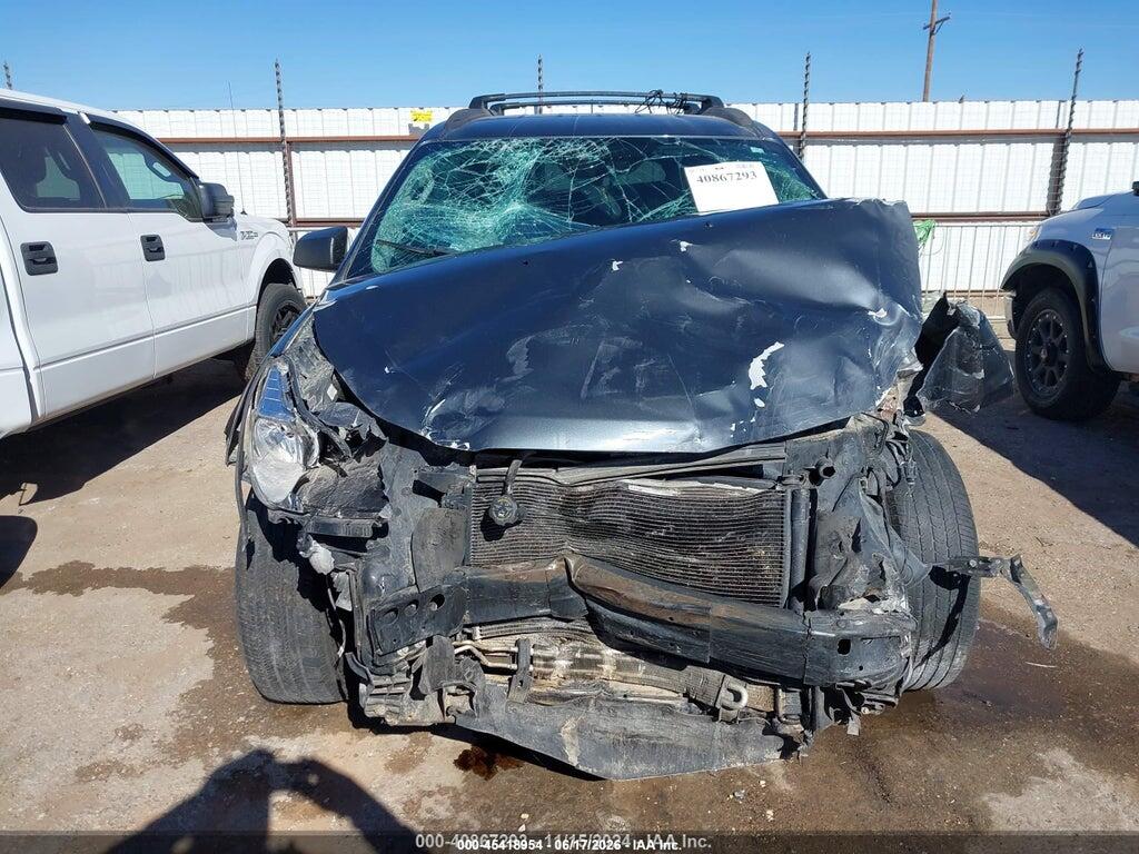 1GNKRFED5BJ294500 2011 CHEVROLET TRAVERSE photo no. 12
