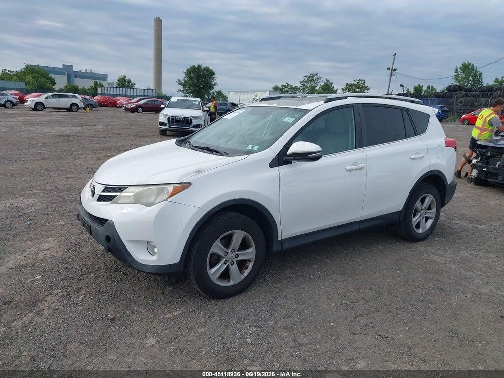 2T3WFREV2EW095794 2014 TOYOTA RAV4 photo no. 2