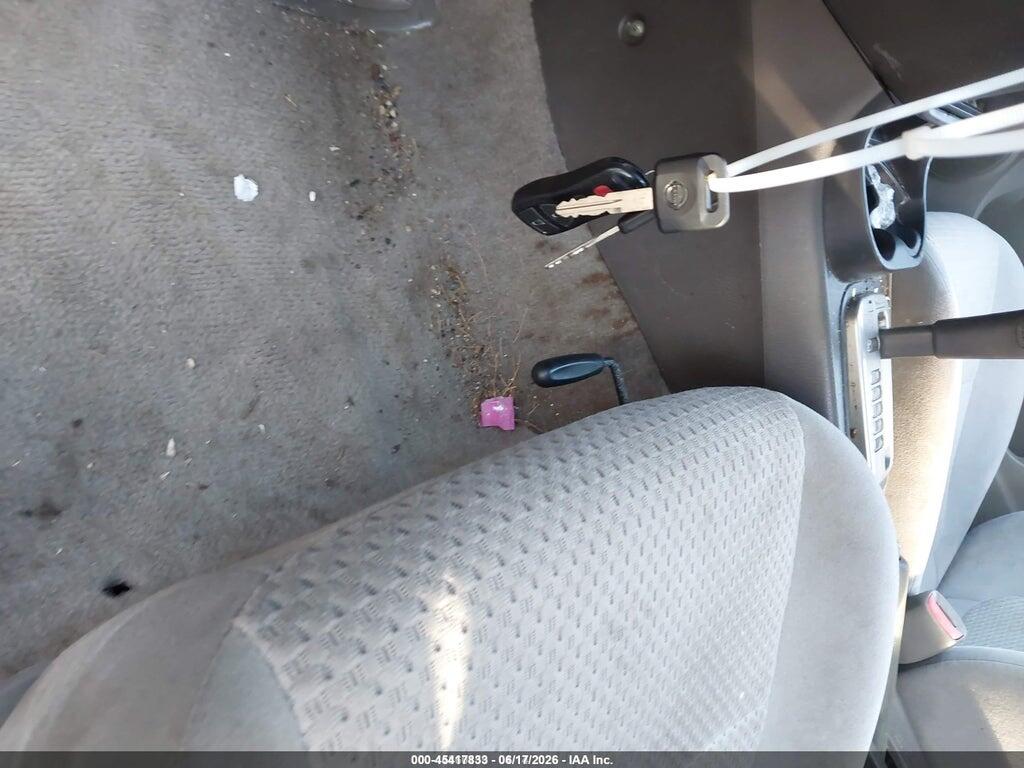 3N1CB51D65L477762 2005 NISSAN SENTRA photo no. 11