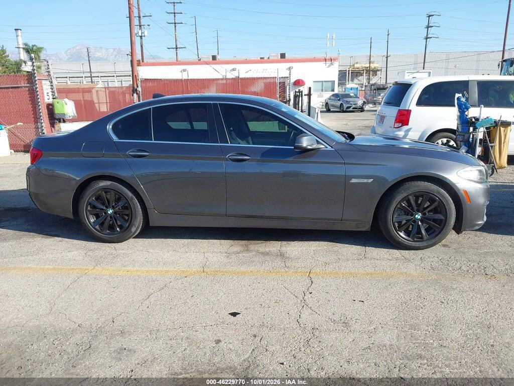 2015 BMW 528I — Фото 13 из 16