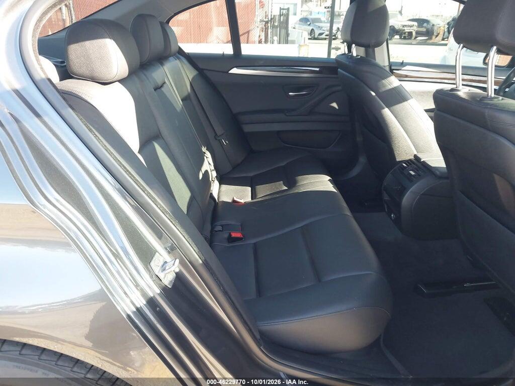 2015 BMW 528I — Фото 8 из 16