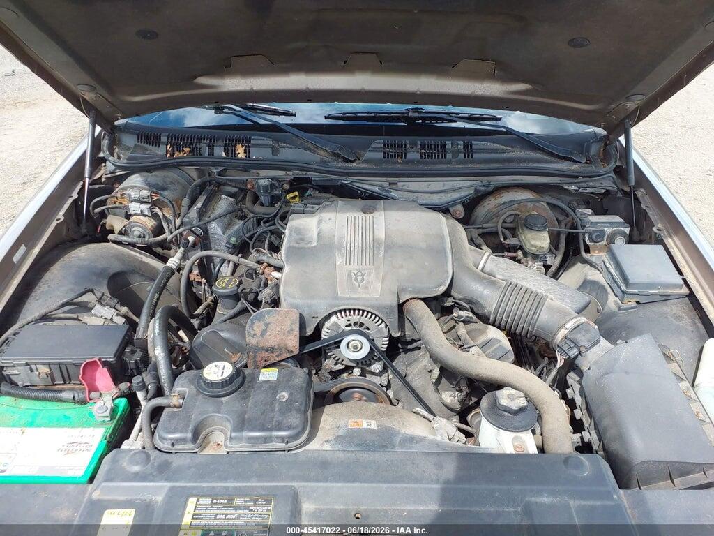 2MEFM74W54X665438 2004 MERCURY GRAND MARQUIS photo no. 10