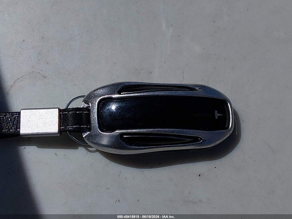 5YJXCBE2XLF282276 2020 TESLA MODEL X photo no. 9
