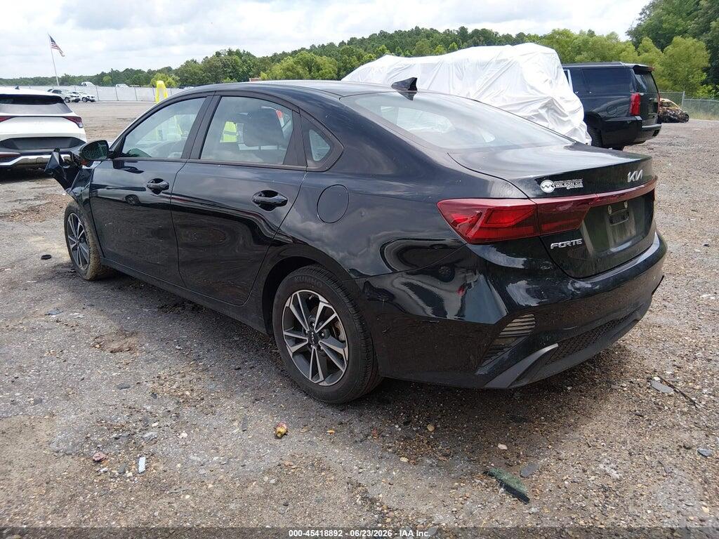 3KPF24AD3RE838055 2024 KIA FORTE photo no. 3