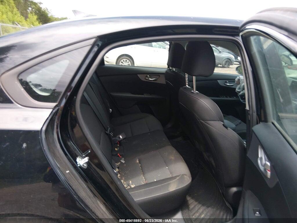 3KPF24AD3RE838055 2024 KIA FORTE photo no. 8