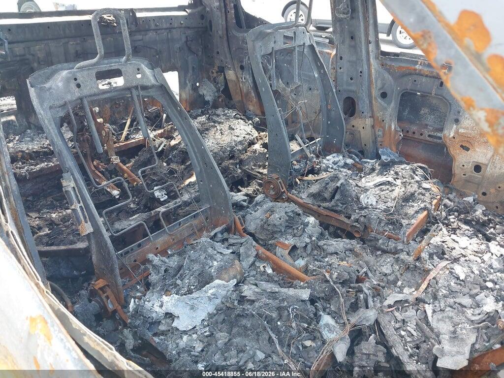 3TMLB5JN3SM187541 2025 TOYOTA TACOMA photo no. 5