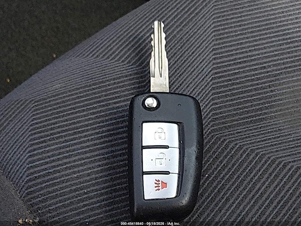 KNMAT2MV5GP646858 2016 NISSAN ROGUE photo no. 11