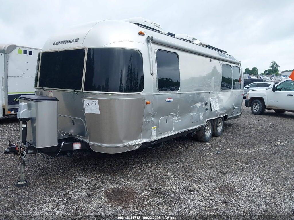 1STJFYJ24KJ547384 2019 AIRSTREAM INTL SERENITY photo no. 2