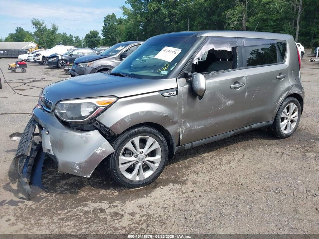 KNDJP3A52F7126677 2015 KIA SOUL photo no. 2