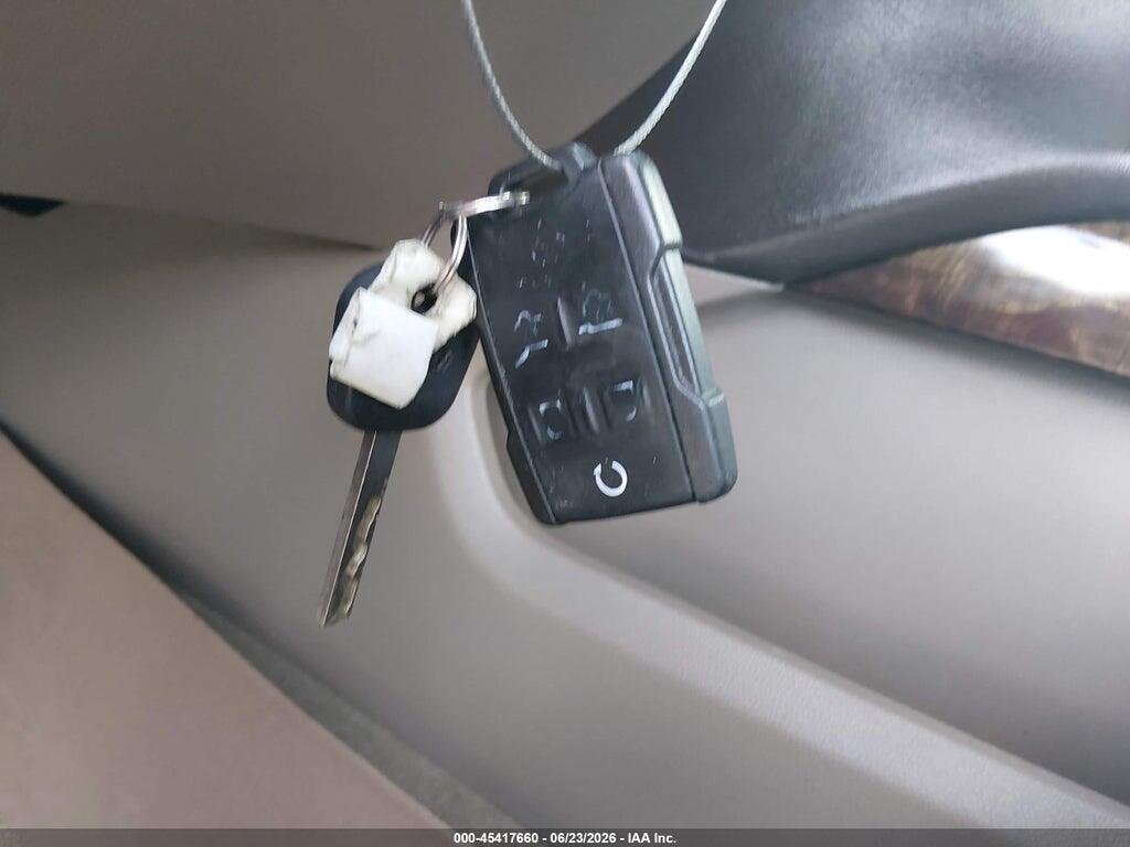 1GNSCBKCXHR385276 2017 CHEVROLET TAHOE photo no. 11