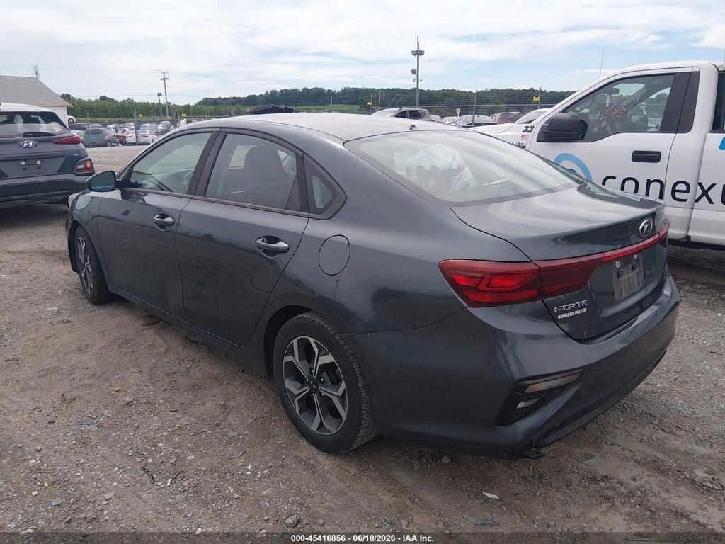 3KPF24AD2KE030057 2019 KIA FORTE photo no. 3