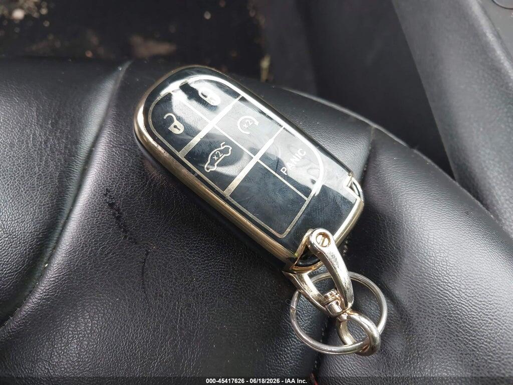 1C4PJMBN4KD433182 2019 JEEP CHEROKEE photo no. 11