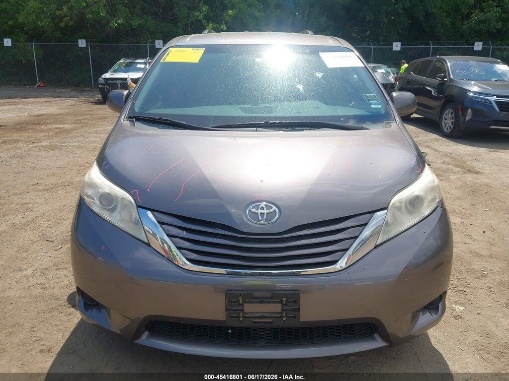 5TDKK3DC3FS576521 2015 TOYOTA SIENNA photo no. 12