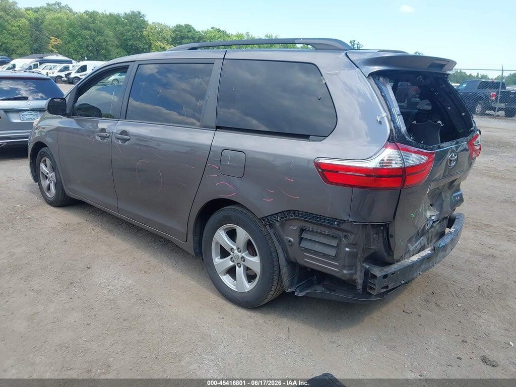 5TDKK3DC3FS576521 2015 TOYOTA SIENNA photo no. 3