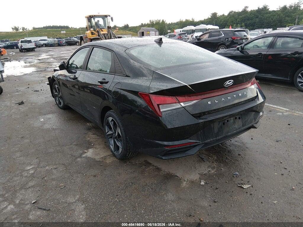 KMHLS4AG1PU515758 2023 HYUNDAI ELANTRA photo no. 3