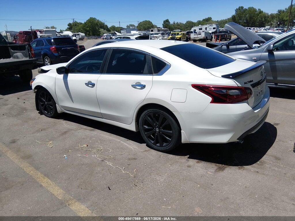 1N4AL3AP1JC218527 2018 NISSAN ALTIMA photo no. 3