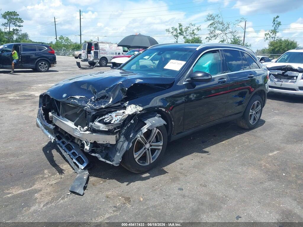 WDC0G4JB4HF185062 2017 MERCEDES-BENZ GLC 300 photo no. 2