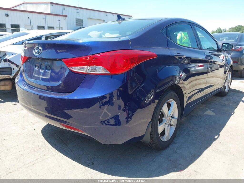 5NPDH4AE9DH341398 2013 HYUNDAI ELANTRA photo no. 4