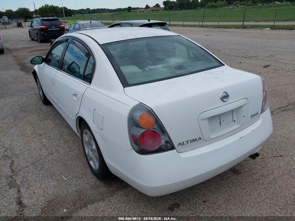 1N4AL11D72C144901 2002 NISSAN ALTIMA photo no. 3