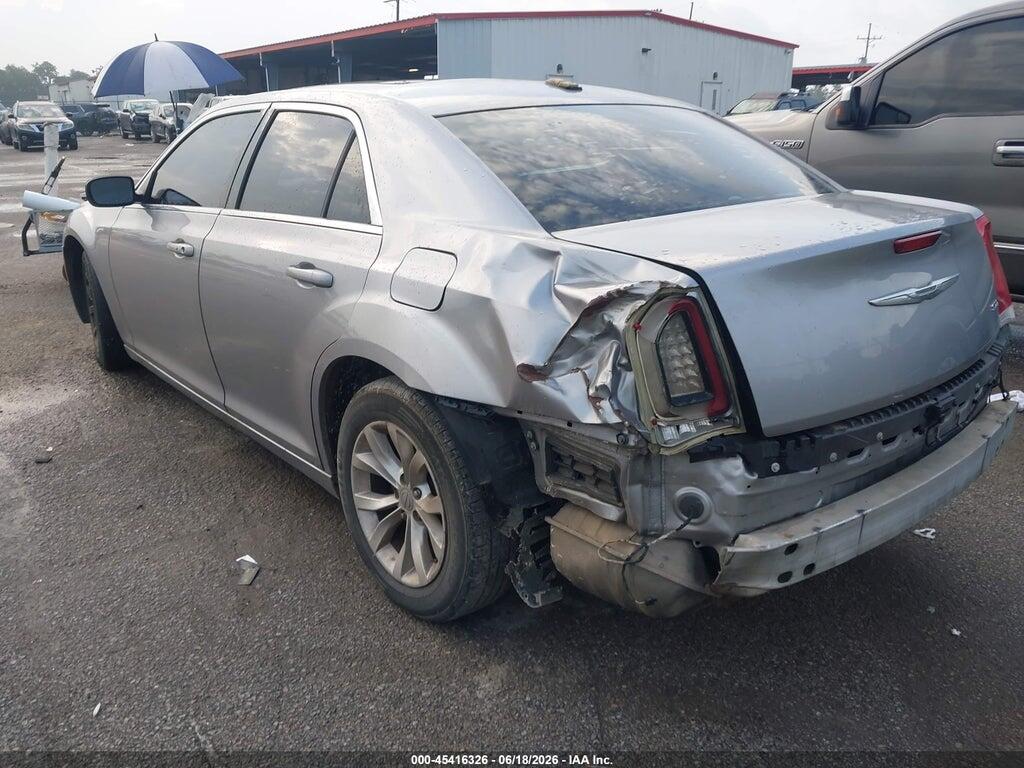 2C3CCAAG7GH151496 2016 CHRYSLER 300 photo no. 3