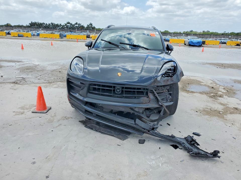 2024 PORSCHE MACAN BASE — Фото 5 из 13