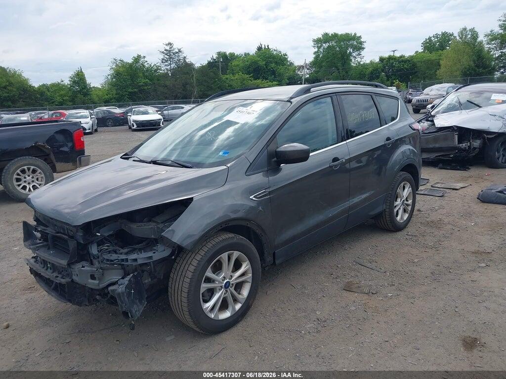 1FMCU0GD5HUC73784 2017 FORD ESCAPE photo no. 2